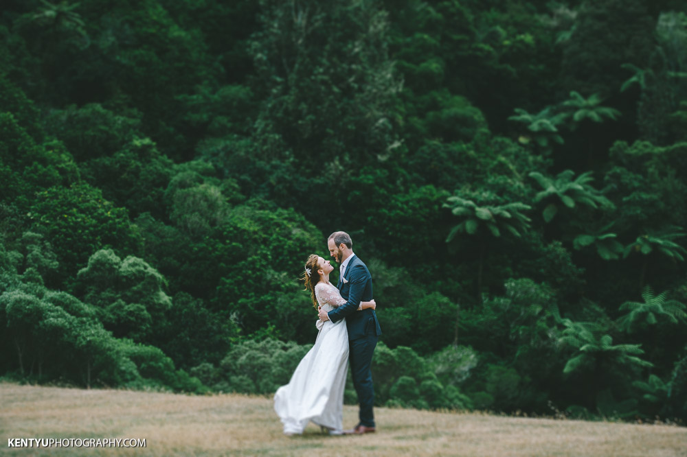 Wellington Wedding| Karori Zealandia Sanctuary Wedding | Catherine & Liam