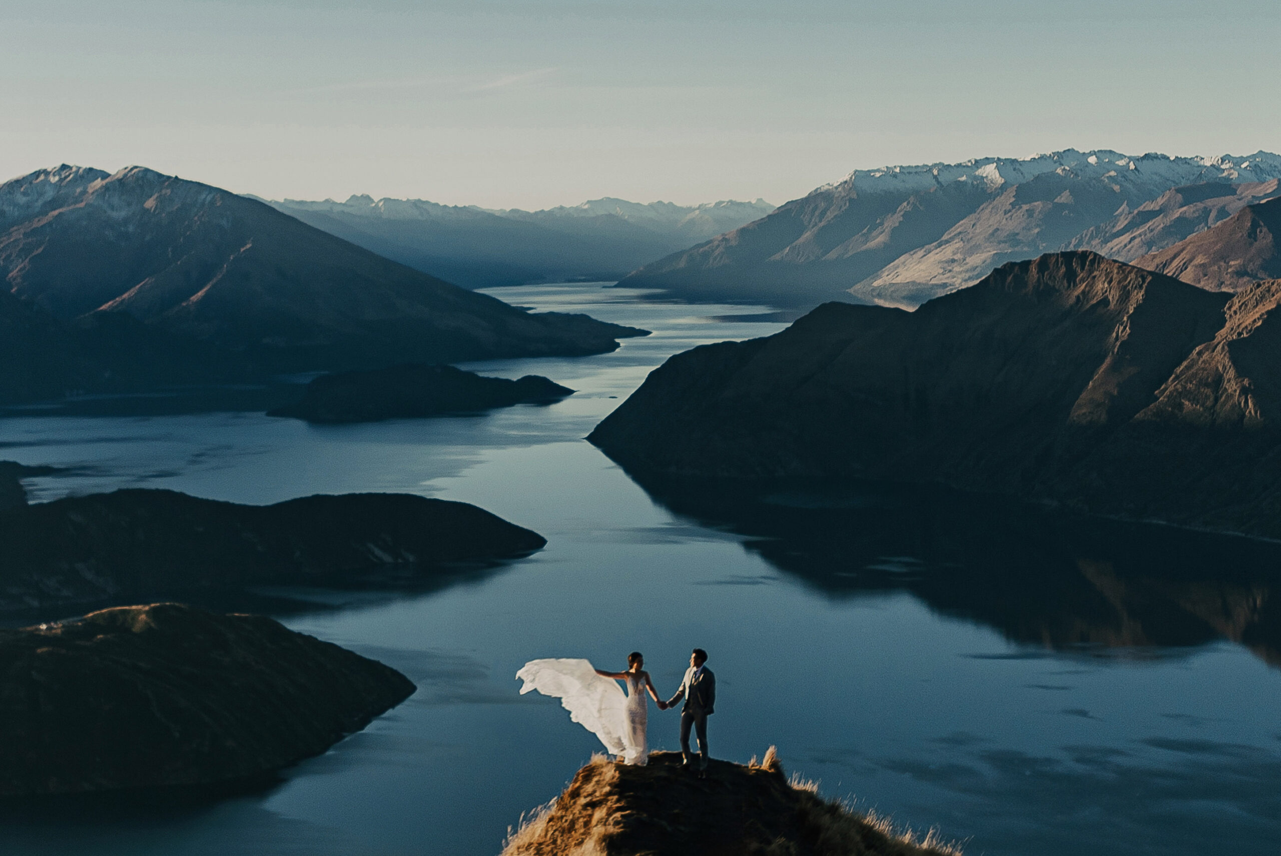 Roys Peak Pre-Wedding | New Zealand Best Helicopter Location