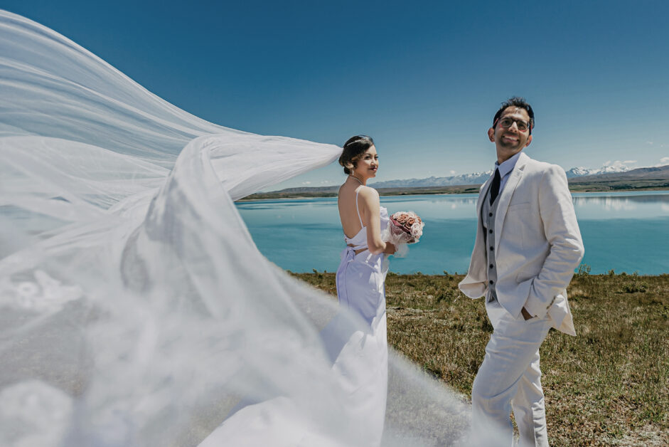 New Zealand lake wedding at the beautiful Lake Tekapo