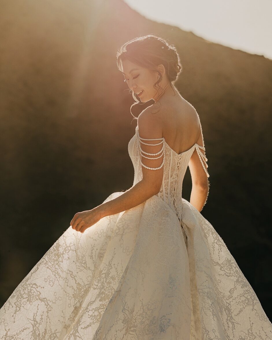 New Zealand mountain pre-wedding is exceptionally radiant